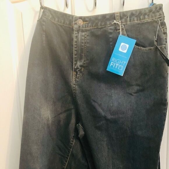 Women’s plus size LA Blues jeans - Picture 2 of 7